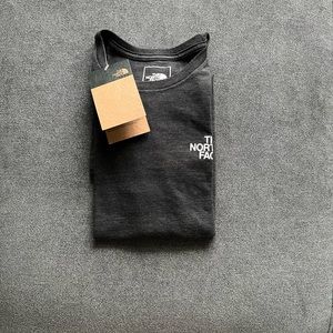 NEW The North Face NSE tee